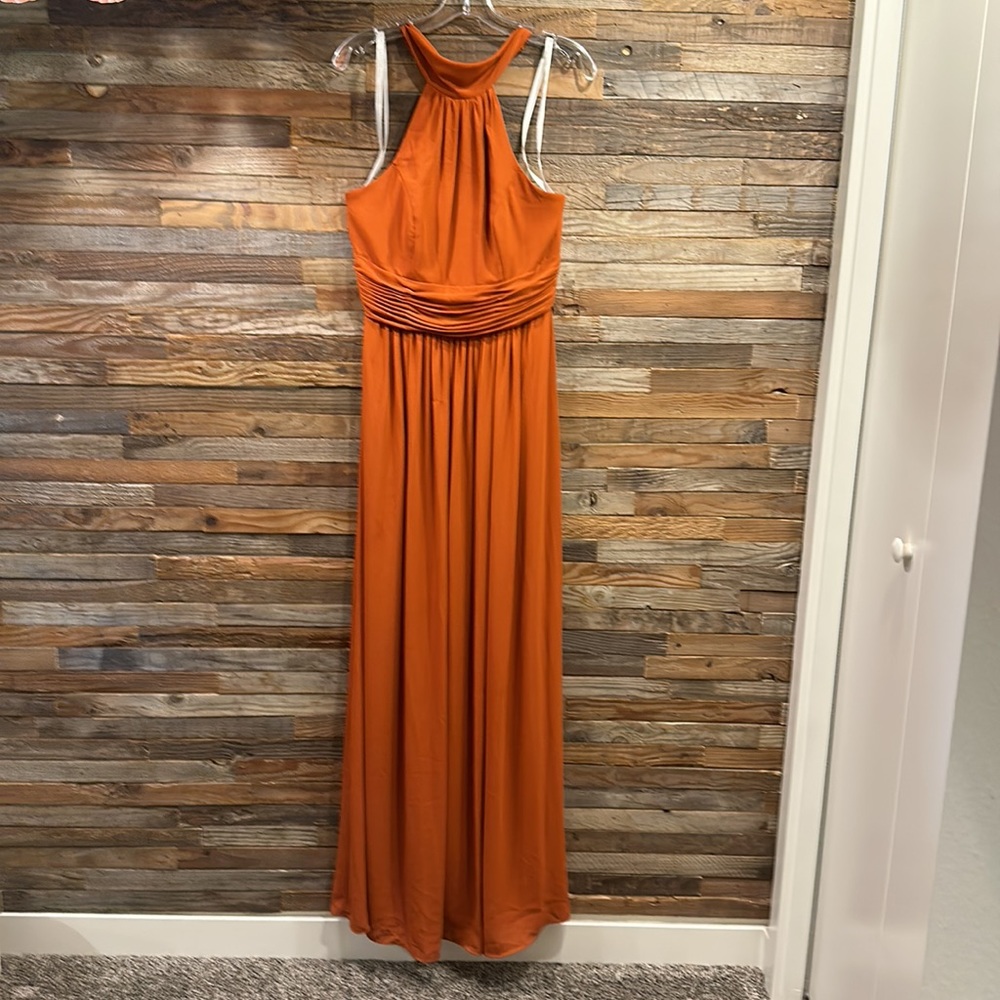 David’s Bridal Formal Halter Dress Color is Sienna Size 6
